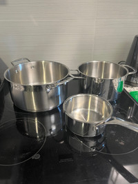 Steels pots (3 sizes) 