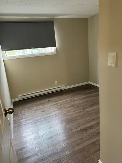 Shared Room for Rent in a 2-Bedroom Apartment