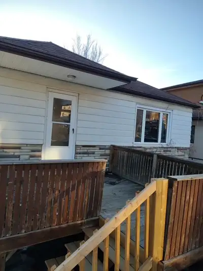 Spacious 3-Bedroom Apartment for Rent – Sudbury, ON - July 1 2026 $2,100 - Lots of parking, laundry...
