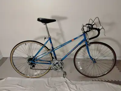 Vintage Canadian Made Dual Top Bar 27” Peugeot 10speed Road Bike, View more
