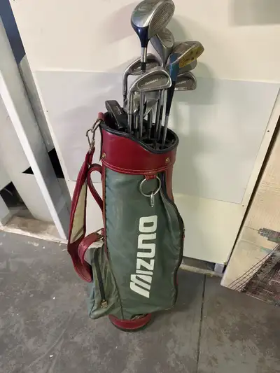 Mizuno Golf Club Set, View more