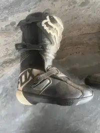 10 men’s dirtbike boots
