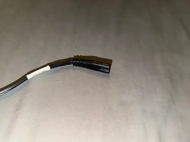 Apple TV 2nd or 3rd Generation No Remote in General Electronics in Edmonton - Image 10