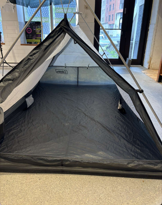 Tente camping 3 personnes dans Pêche, camping et plein Air  à Ville de Québec - Image 2