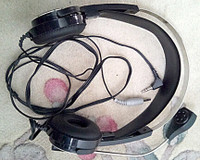 SANSUI HEAD PHONE WITH MIC.