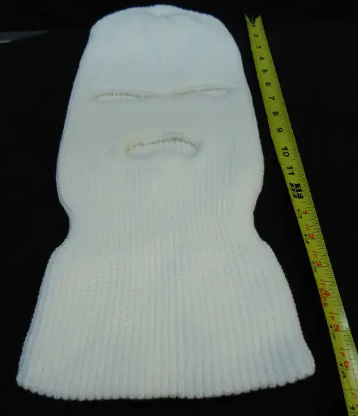 New White Ski Mask / Masque de ski blanc neuf in Other in City of Montréal - Image 2