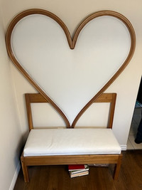 Heart bench