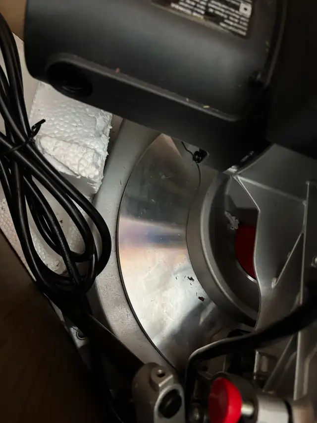 Craftsman Mitre Saw in Power Tools in Oshawa / Durham Region - Image 4