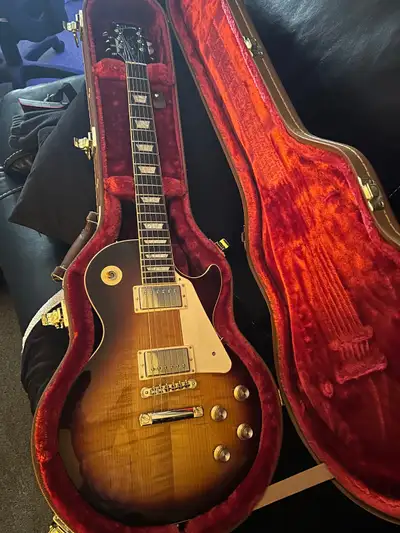Gibson Les Paul Standard 60s, View more
