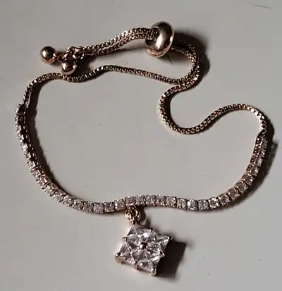 Brand New Rose Gold Fashion Jewelry with CZ Adjustable Bracelet