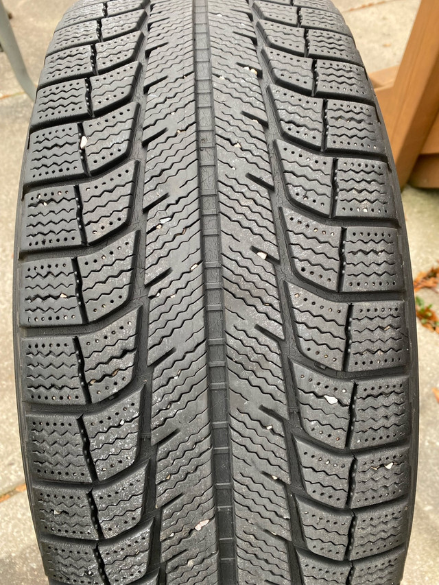 GMC Winter Tires &amp; Rims - Michelin Latitude X-Ice in Tires & Rims in London - Image 4