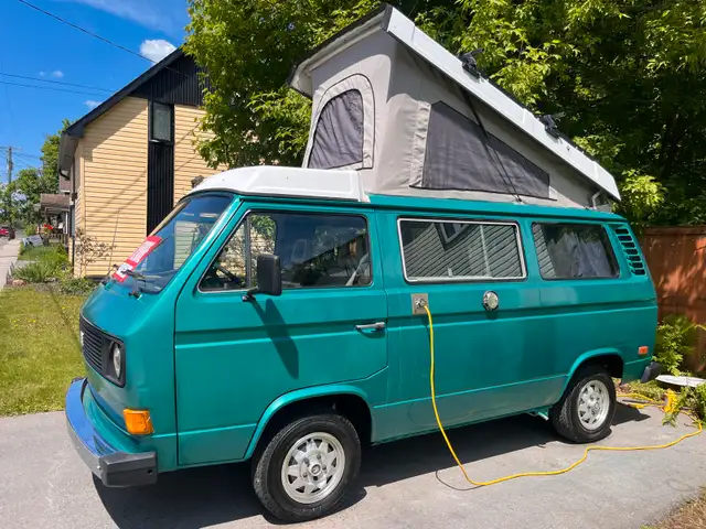 «&nbsp;EN ATTENTE&nbsp;» Superbe Westfalia 1980 air cooled in RVs & Motorhomes in Gatineau - Image 6