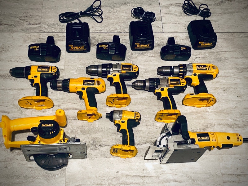 DeWalt Cordless Drills/Hammer/Drivers/Impact/Saws/ Power Tools