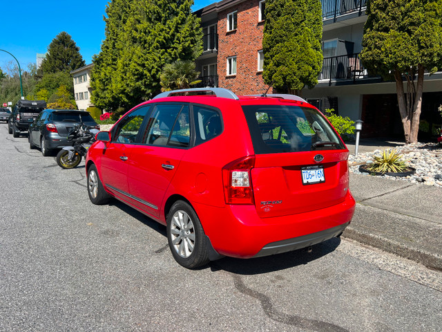 Kia Rondo 2012 | Clean Title | Perfectly Maintained in Cars & Trucks in Downtown-West End - Image 4