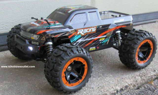 New RC  Truck Brushless Electric  1/16 Scale LIPO 4WD RTR in Hobbies & Crafts in Owen Sound - Image 3