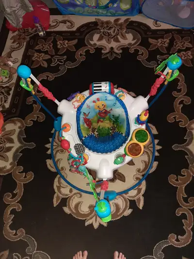 Play Saucers, View more