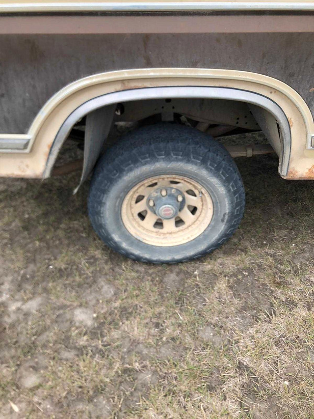 Ford truck in Cars & Trucks in Prince Albert - Image 2