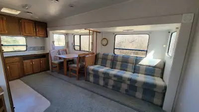 Got this 2000 Jayco eagle as a fixer upper don't have time got lots of potential no roof leaks make...