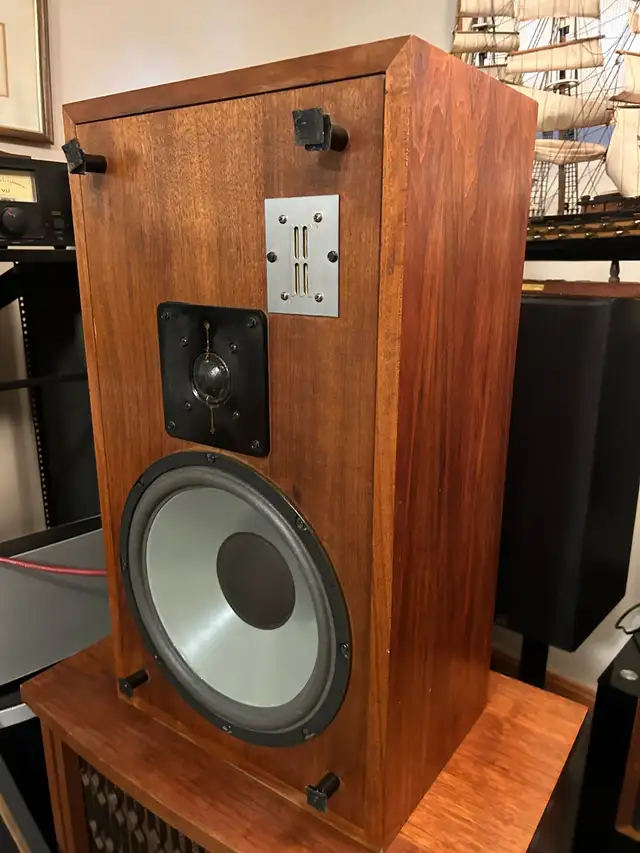 Infinity Quantum Q5 Speakers in Speakers in Ottawa - Image 8