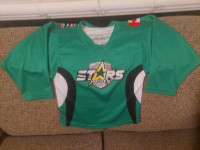 Stars hockey jerseyMintYouth medium (10-12)$10