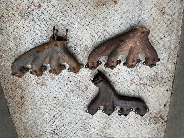 427 /. 454.   Corvette exhaust manifolds. in Engine & Engine Parts in Hamilton - Image 3