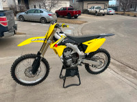 Suzuki Rmz450