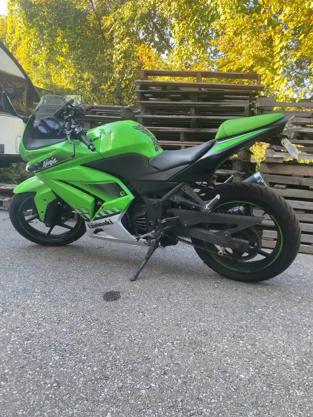 2008 ninja250. Fully serviced. price firm in Sport Bikes in City of Toronto - Image 6