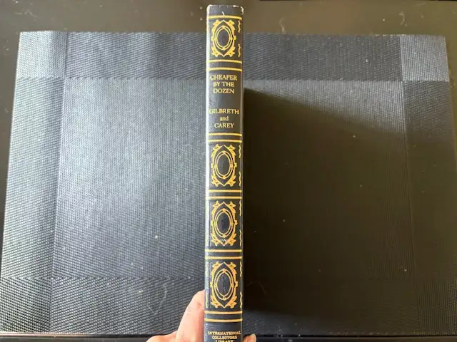 Cheaper by the Dozen: International Collector's Edition (1970's) in Fiction in Gatineau - Image 3