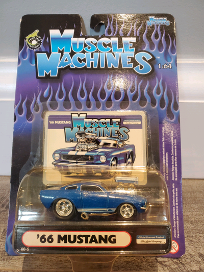 BNIB Item #71161 1:64 Muscle Machines 1966 Ford Mustang Shelby GT350 Blue w/ White Racing Stripes Se...
