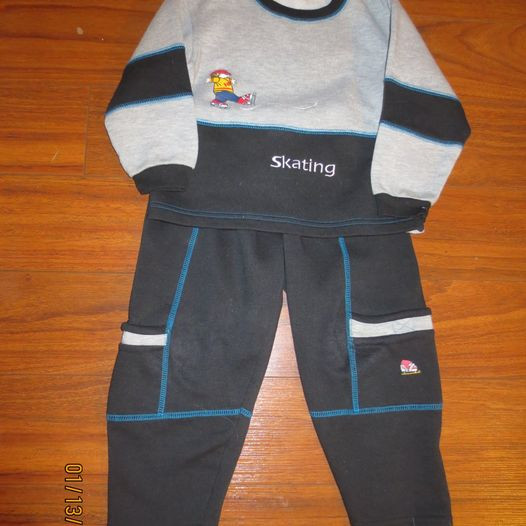 Boys Size 3X Great Fleece Outfit in Clothing - 3T in Oshawa / Durham Region