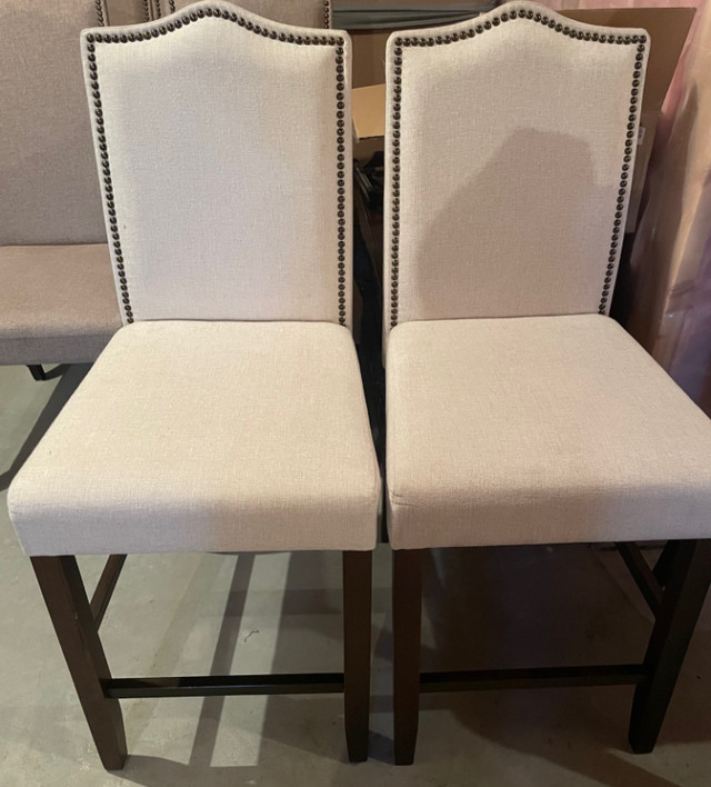 Bar Stools in Chairs & Recliners in Edmonton