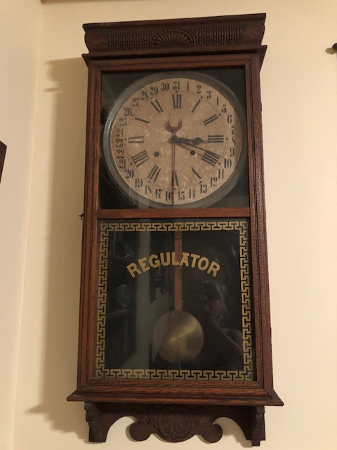 Antique Regulator Wall Clock in Arts & Collectibles in Oshawa / Durham Region