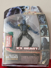2006 MARVEL LEGENDS, X3 BEAST ACTION FIGURE, MINT IN PACKAGE!!!