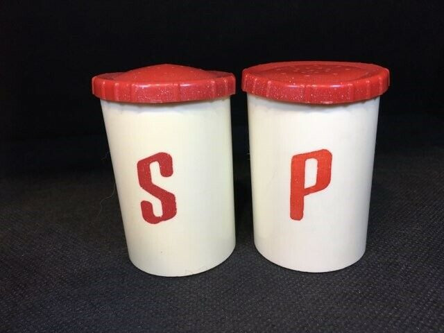 Rare Vintage Retro Plastic Salt & Pepper Shakers in Arts & Collectibles in St. Albert