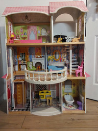 Grosse maison de Barbie