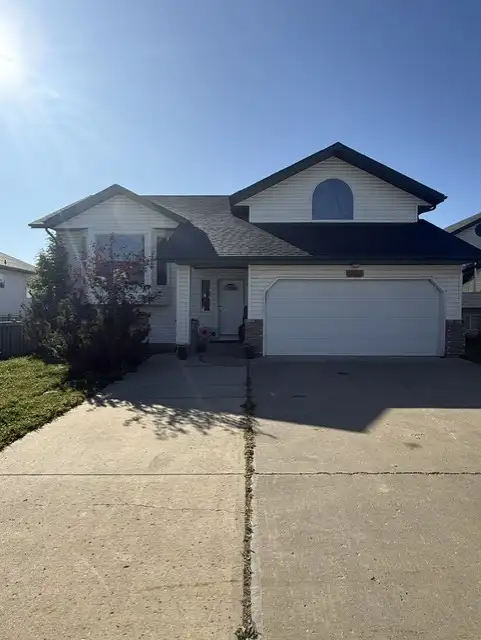 4-Bedroom Home for Rent in Crystal Lake – Available Dec 1st 2026
