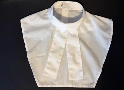 Harcourts - Barrister Legal Dickie - velcro - size M, View more