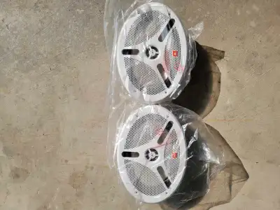 I have 2 (never been used) 6"x9" JBL Marine Grade Speakers for sale, comes with all necessary wiring...