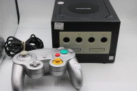 Nintendo GAMECUBE DOL-001 Console (# 38562)