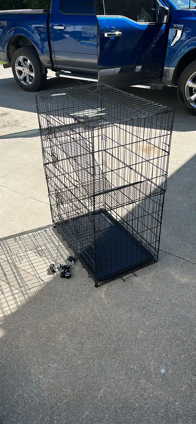 Midwest pets “M” cat cage new in box as pictured in Accessories in Sarnia - Image 5