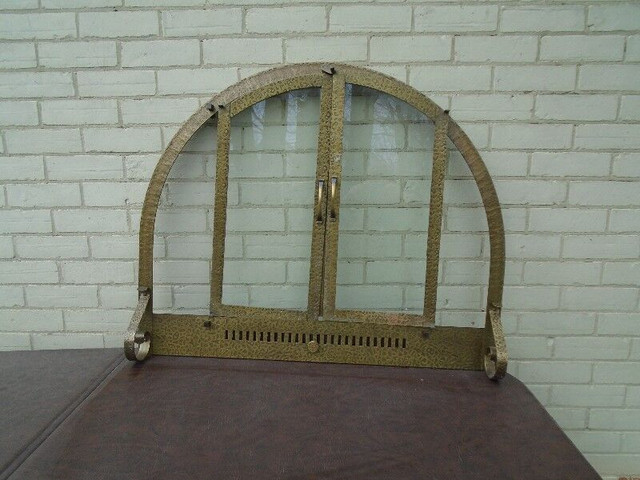 Antique Century Old Brass and  Glass Fireplace Screen in Arts & Collectibles in Pembroke - Image 4