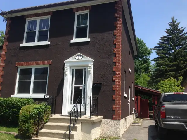 157 Nelson  may 1 2026/27Check this out——- 6 spacious bedrooms