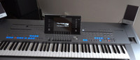 Yamaha Tyros5 76-Key Arranger Workstation Keyboard 