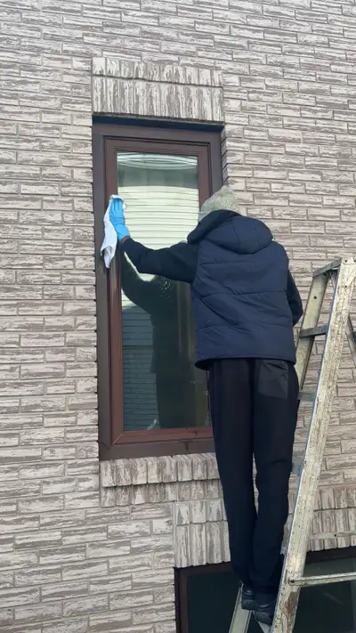 Window Cleaning Services – Crystal Clear Results! Tired of streaky or dirty windows? Let us bring th...