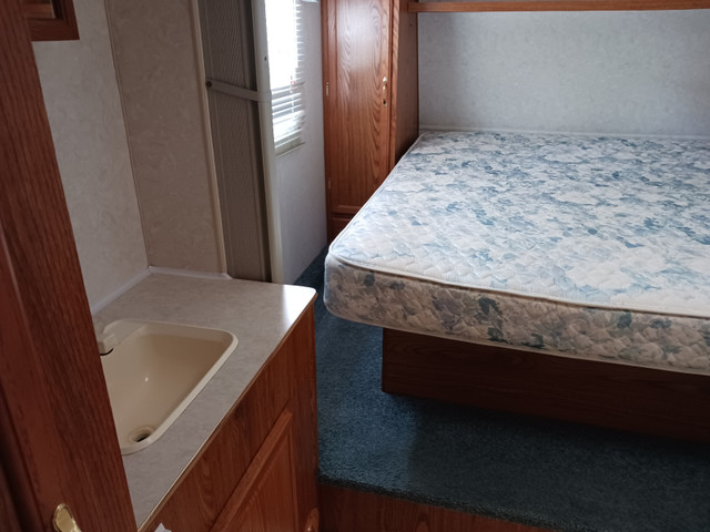 1999 PROWLER 5TH WHEEL in Travel Trailers & Campers in Prince Albert