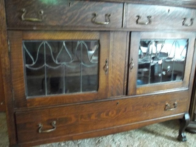 Antique Sideboard, Server/Buffet with mirror  (reduced) in Hutches & Display Cabinets in St. Catharines - Image 2