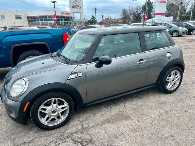 2009 Mini Cooper s 138000 klms in Cars & Trucks in Oakville / Halton Region