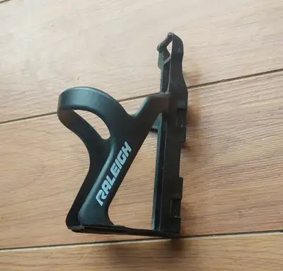 RALEIGH : Porte-bidon / Porte-bouteille de vélo. Bottle Cage, View more