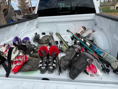 Free Ski Snowboard Eqt, View more