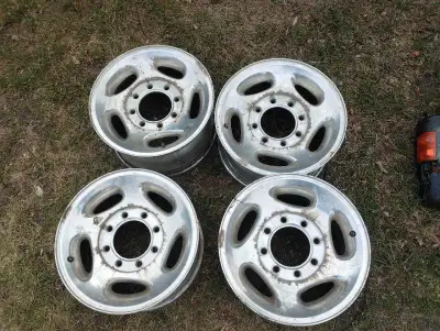16" dodge ram wheels 8x6.5 bolt pattern $200 for all 4 rims Cash only no transfers or cheques Also h...